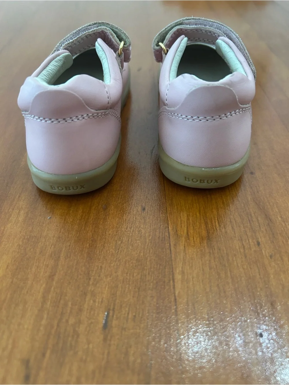 NWOB Bobux I-Walk Delight Girls Leather Soft Pink Shoe Size EU24 US8